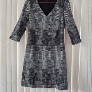 Le Chateau Monochrome Long Sleeve Dress